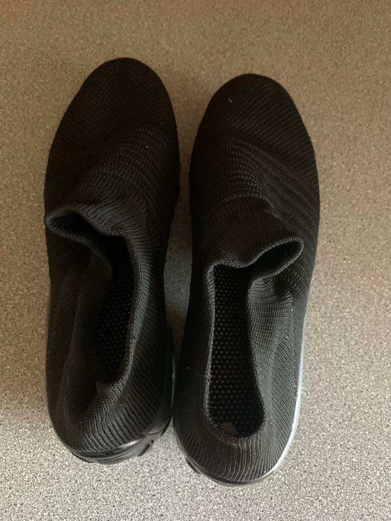 memory foam slip on trainers